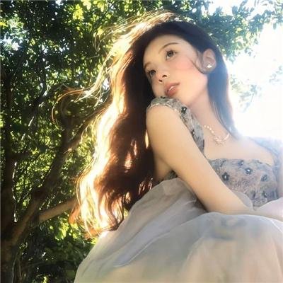 心脏在跳啊海报